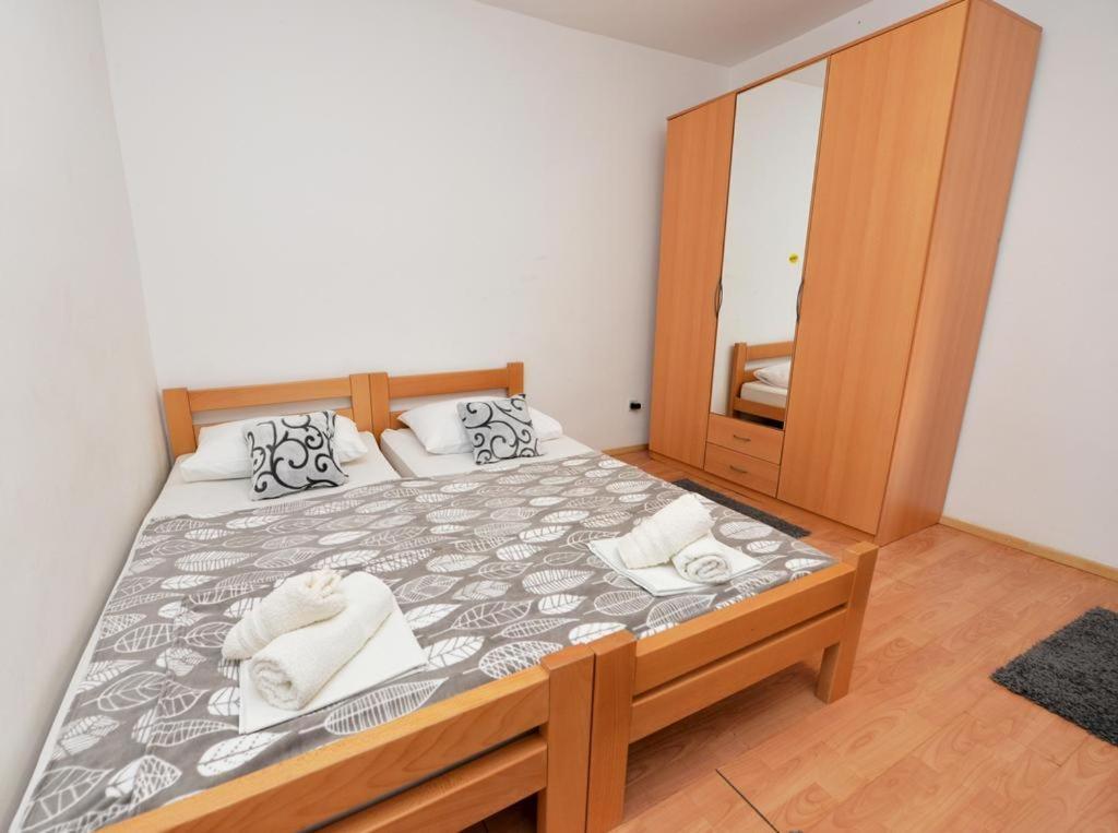Apartments Rem Новаля Екстер'єр фото